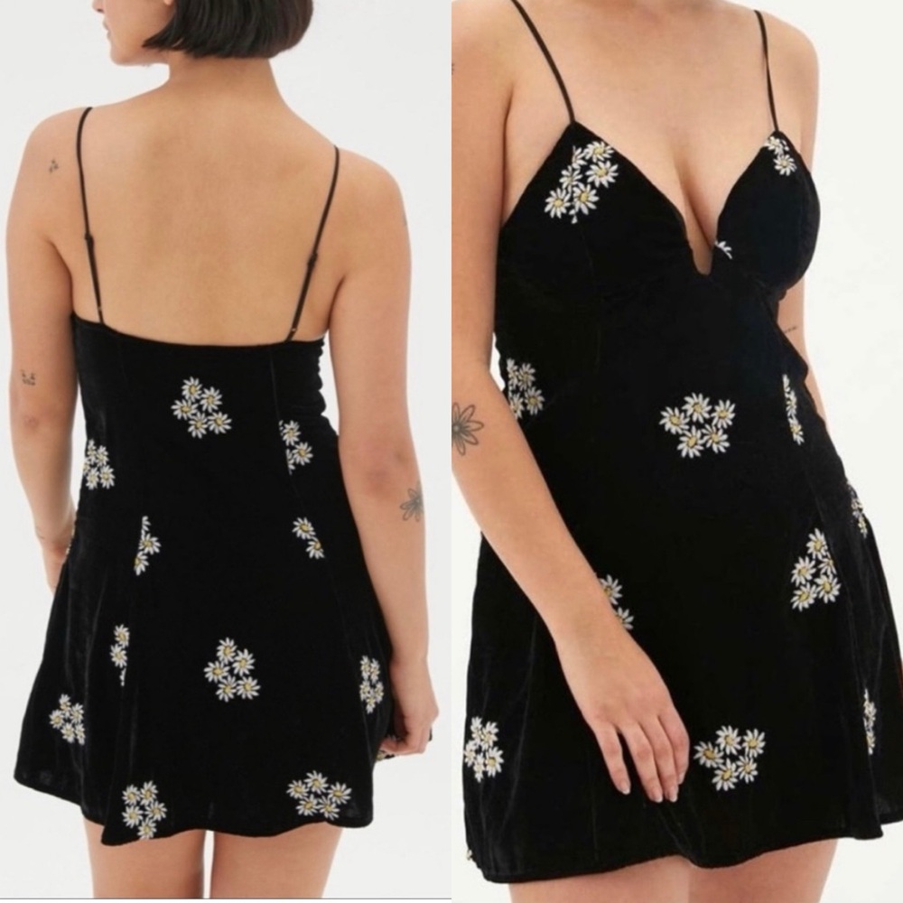 Urban Outfitters Ginger Velvet Embroidered Mini Dress